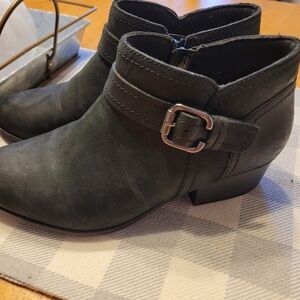 Clarks Ankle Boots Size 7